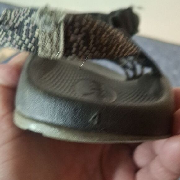 Chaco Black Kids Sandals size 4 - Picture 5 of 5